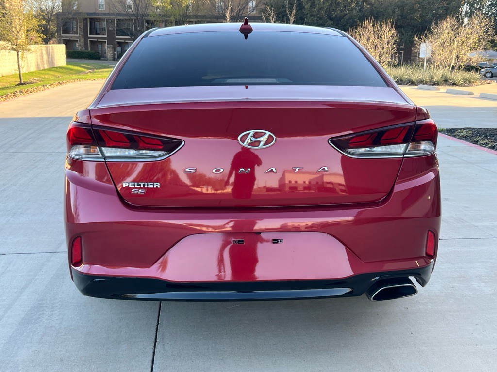2018 Hyundai Sonata Image 5