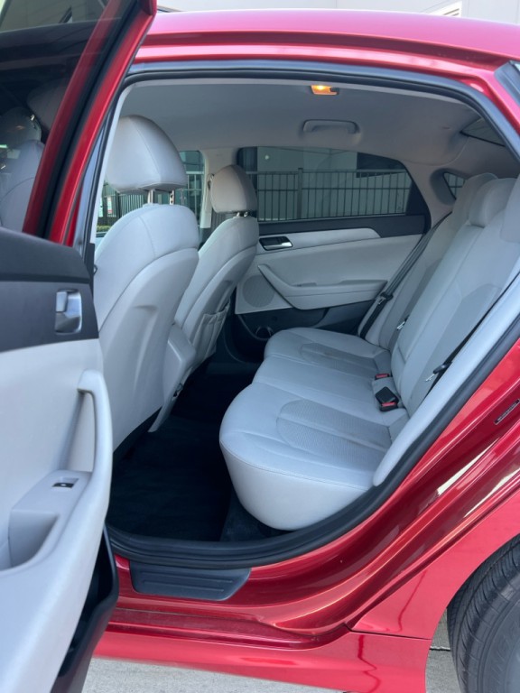 2018 Hyundai Sonata Image 10