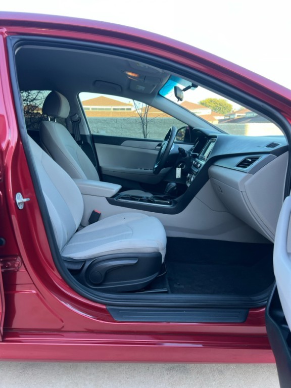 2018 Hyundai Sonata Image 12