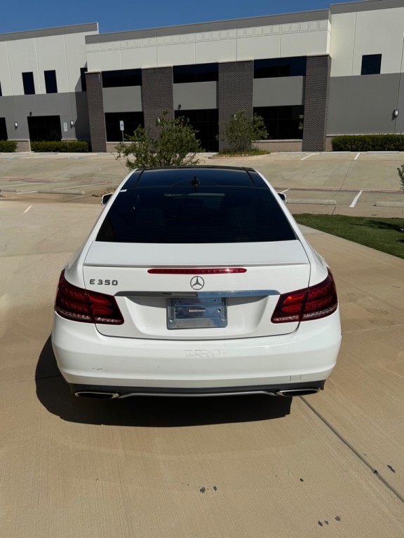 2014 Mercedes-Benz E-Class Image 6