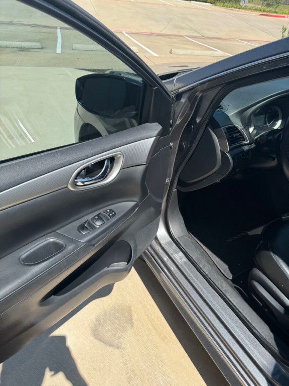 2015 Nissan Sentra Image 10
