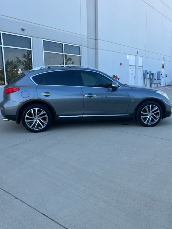 2017 INFINITI QX50 Image 8