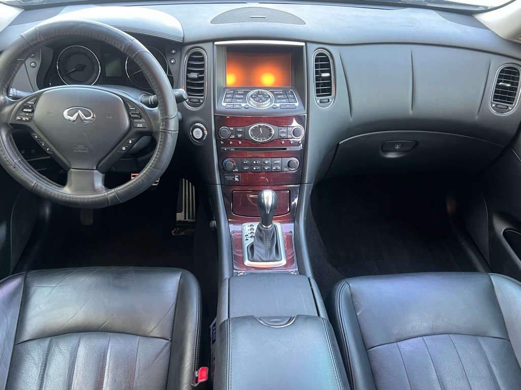 2017 INFINITI QX50 Image 16