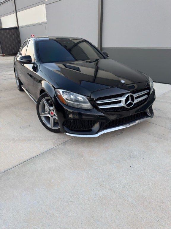 2016 Mercedes-Benz C-Class Image 1