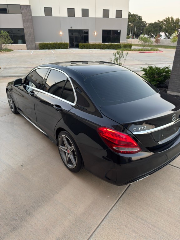 2016 Mercedes-Benz C-Class Image 5