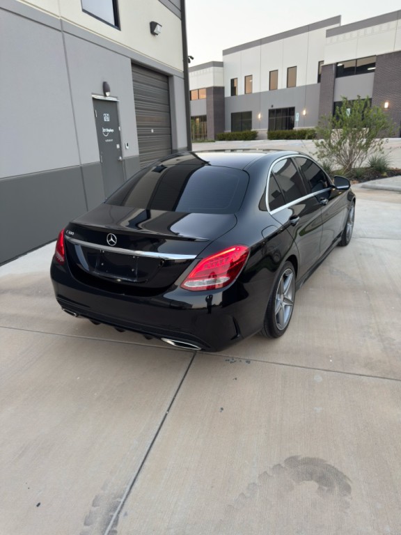 2016 Mercedes-Benz C-Class Image 7