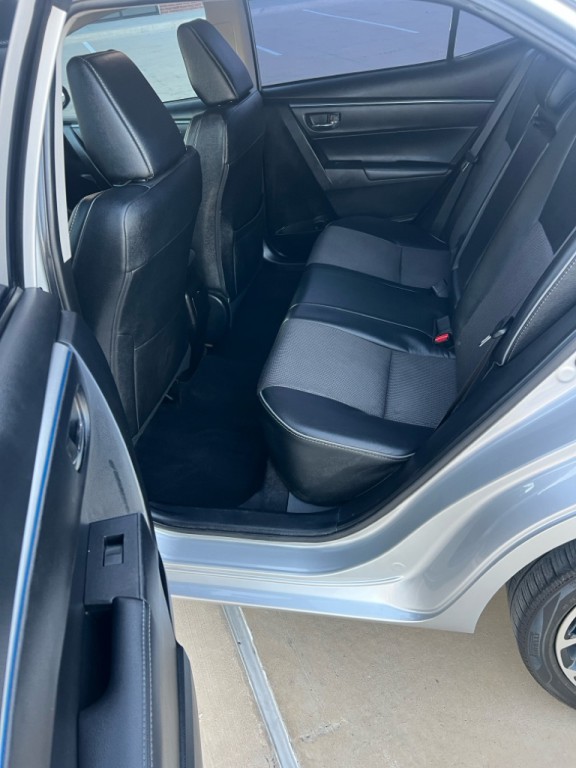 2016 Toyota Corolla Image 10
