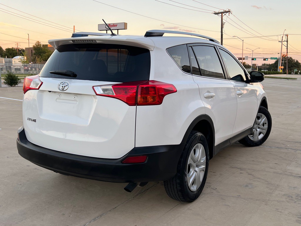 2014 Toyota Rav4 Image 6