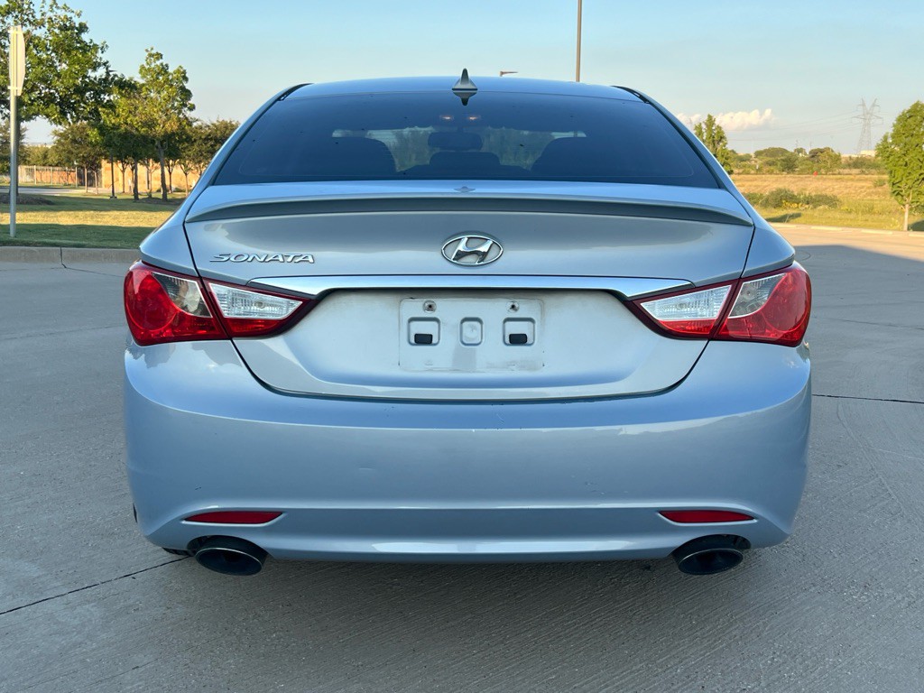 2013 Hyundai Sonata Image 5