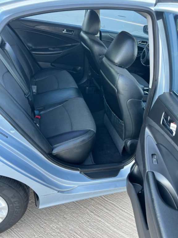 2013 Hyundai Sonata Image 10