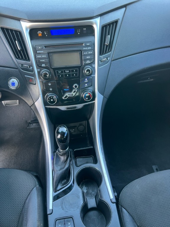 2013 Hyundai Sonata Image 14