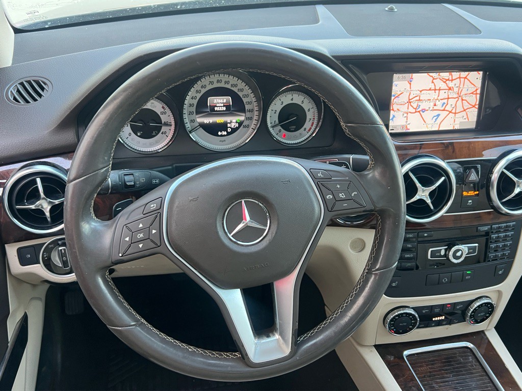 2013 Mercedes-Benz GLK-Class Image 17