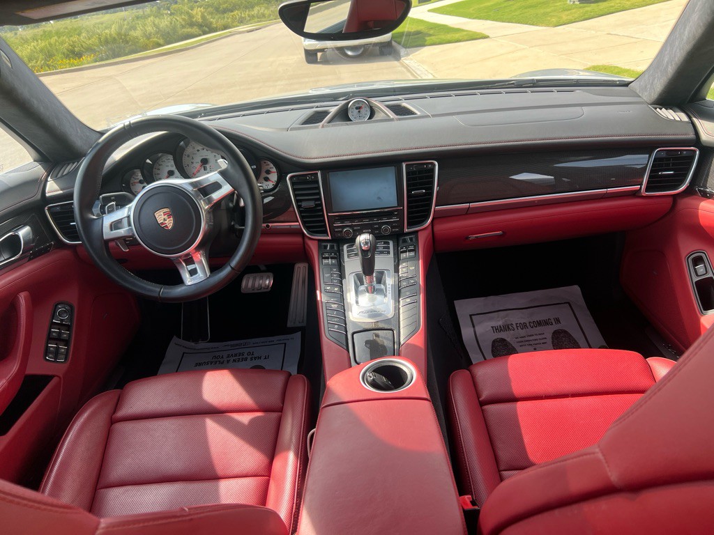 2014 Porsche Panamera Image 15