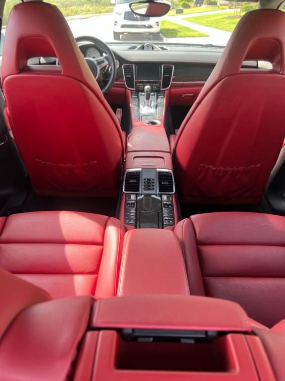 2014 Porsche Panamera Image 17