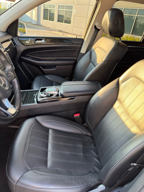 2016 Mercedes-Benz GLE-Class Image 11