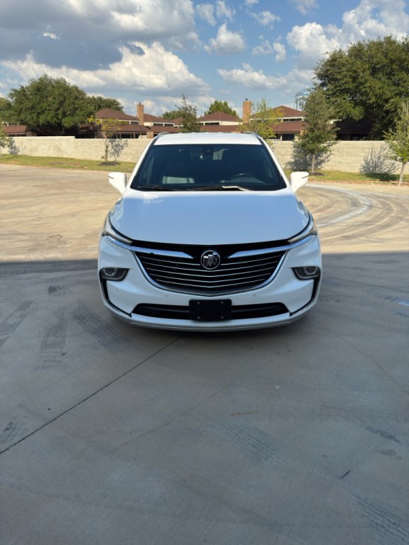 2023 Buick Enclave Image 2