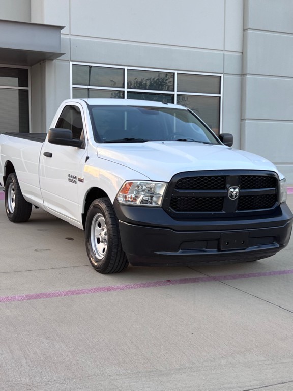 2015 RAM 1500 Image 3