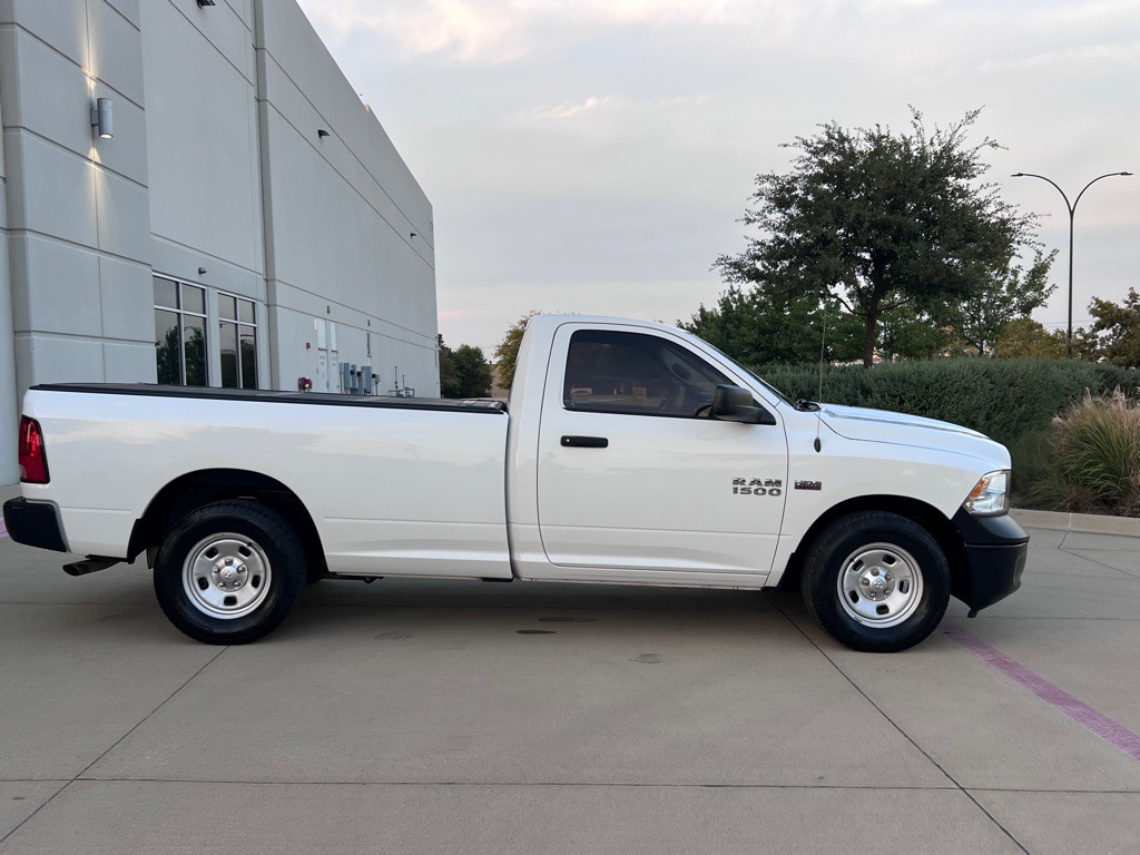 2015 RAM 1500 Image 7