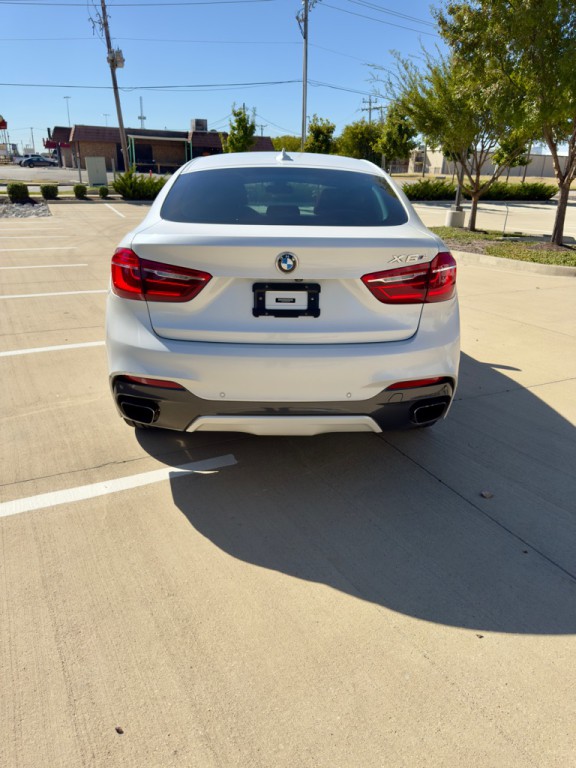 2017 BMW X6 Image 6