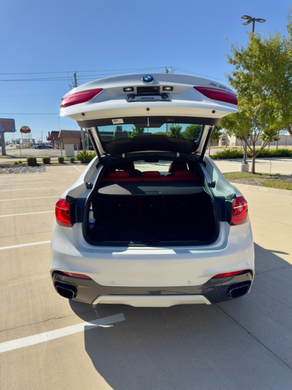 2017 BMW X6 Image 9