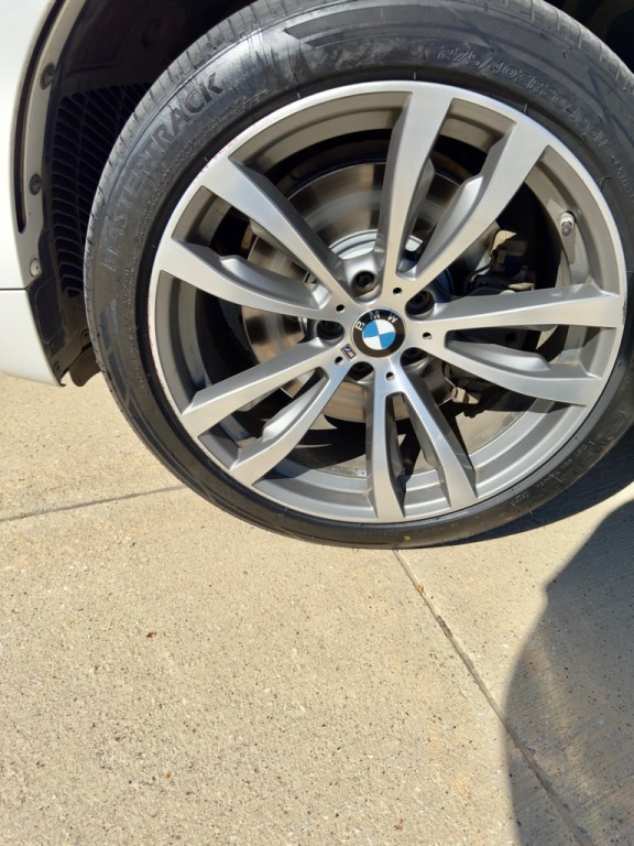 2017 BMW X6 Image 10