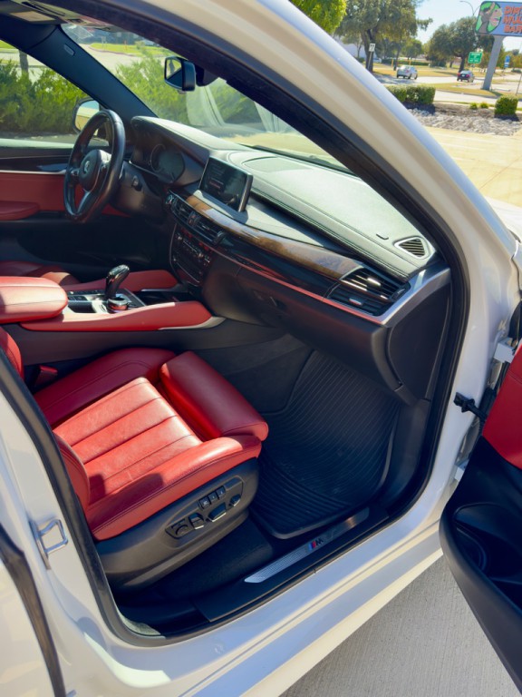 2017 BMW X6 Image 15