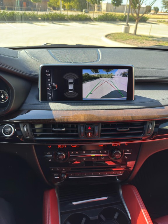 2017 BMW X6 Image 21
