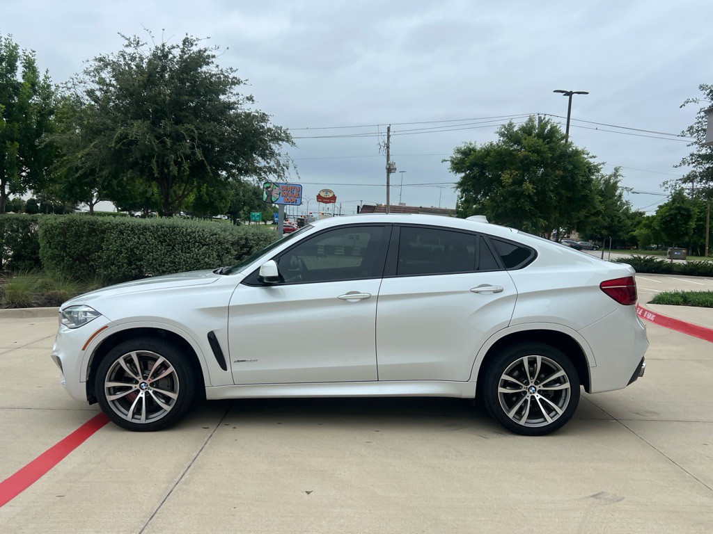 2017 BMW X6 Image 8