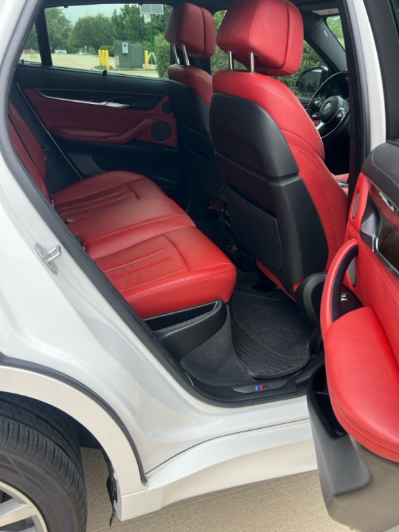 2017 BMW X6 Image 11