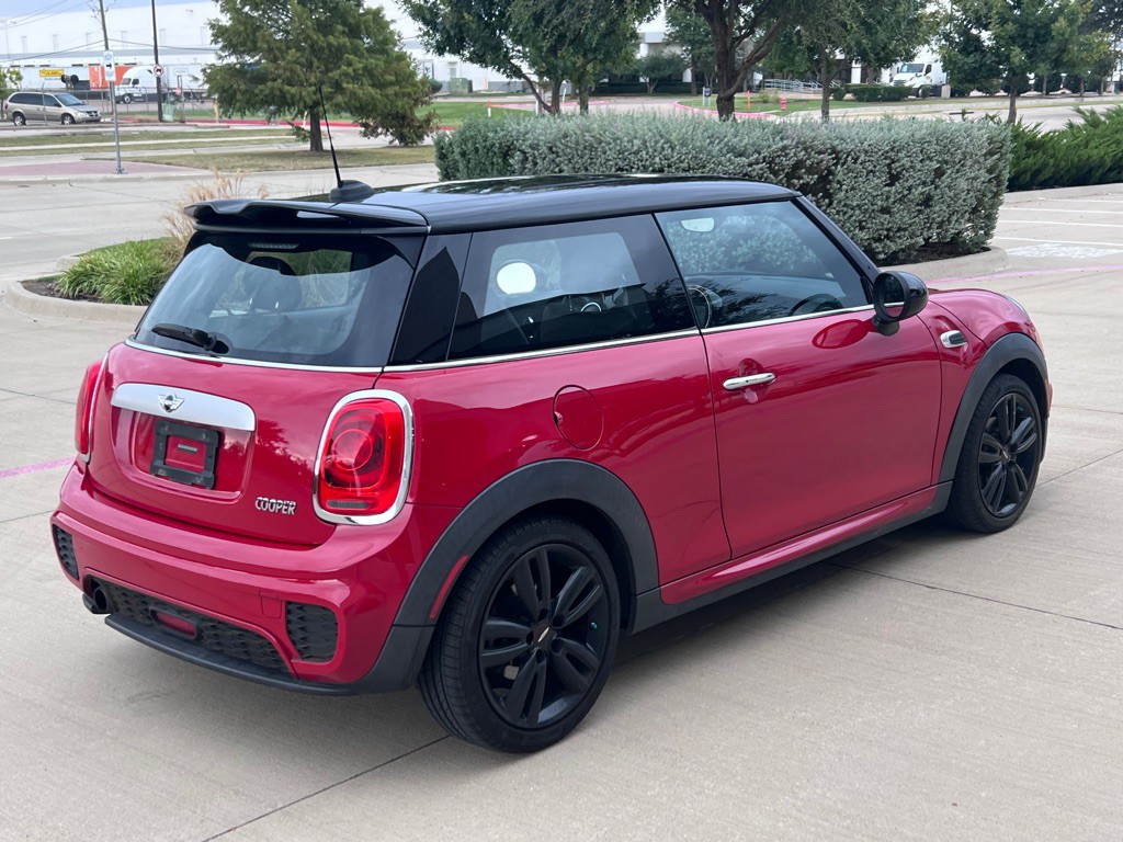 2015 MINI Cooper Image 4