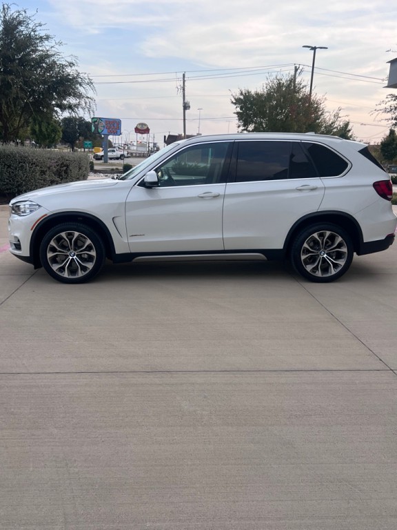 2017 BMW X5 Image 7