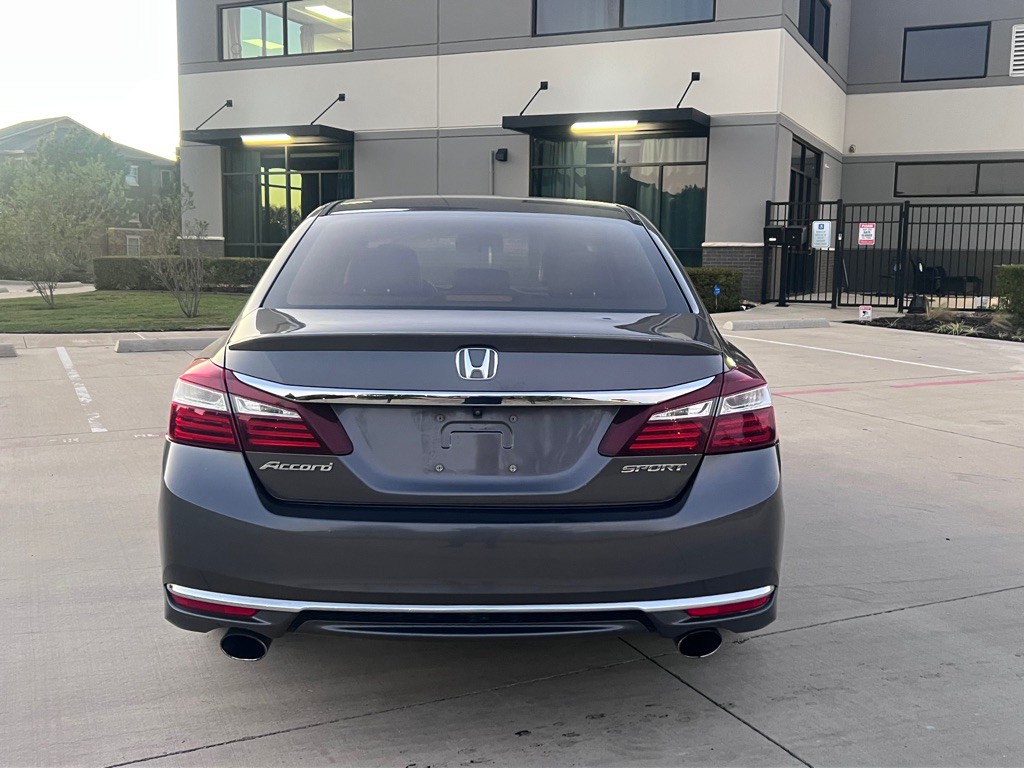 2017 Honda Accord Image 6