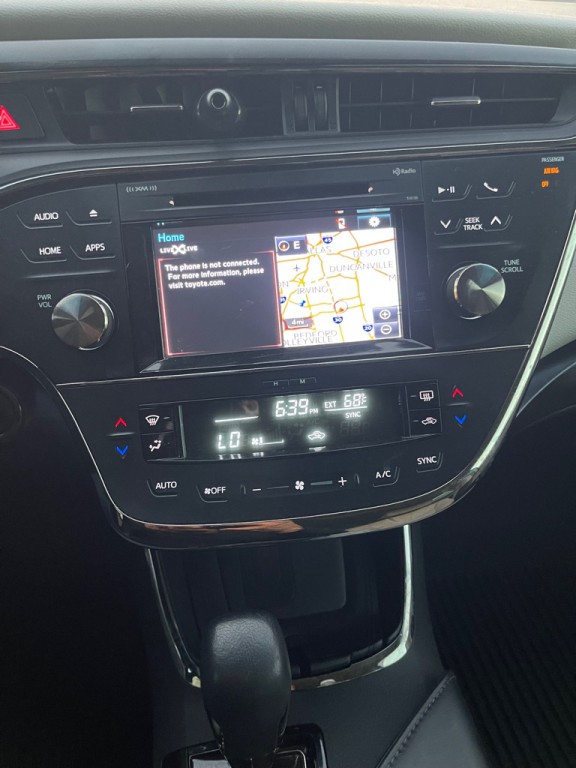 2017 Toyota Avalon Image 15