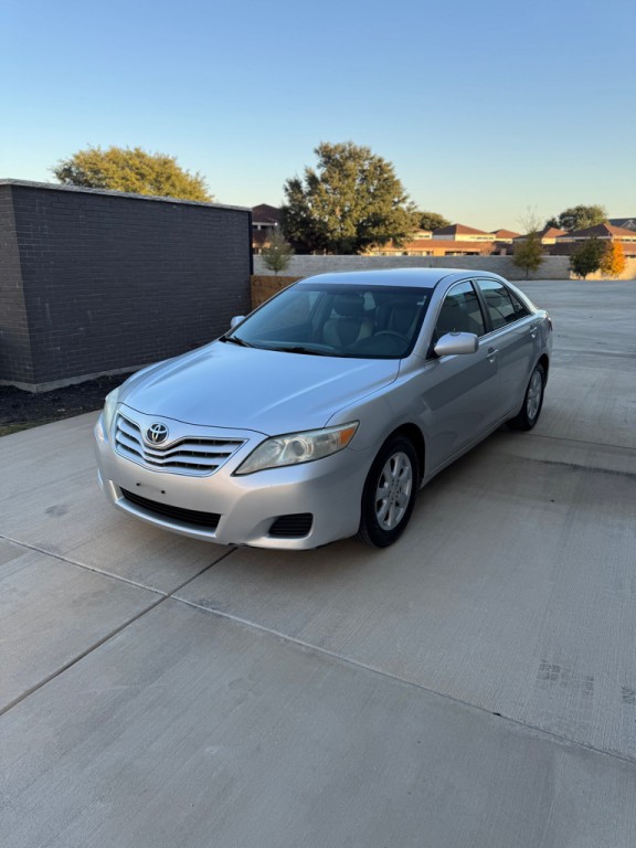 2011 Toyota Camry Image 3