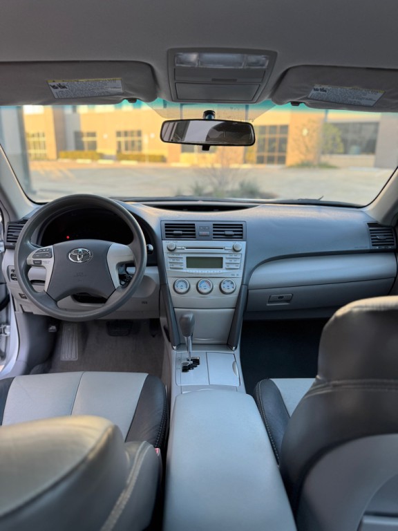 2011 Toyota Camry Image 14