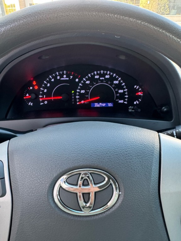 2011 Toyota Camry Image 15