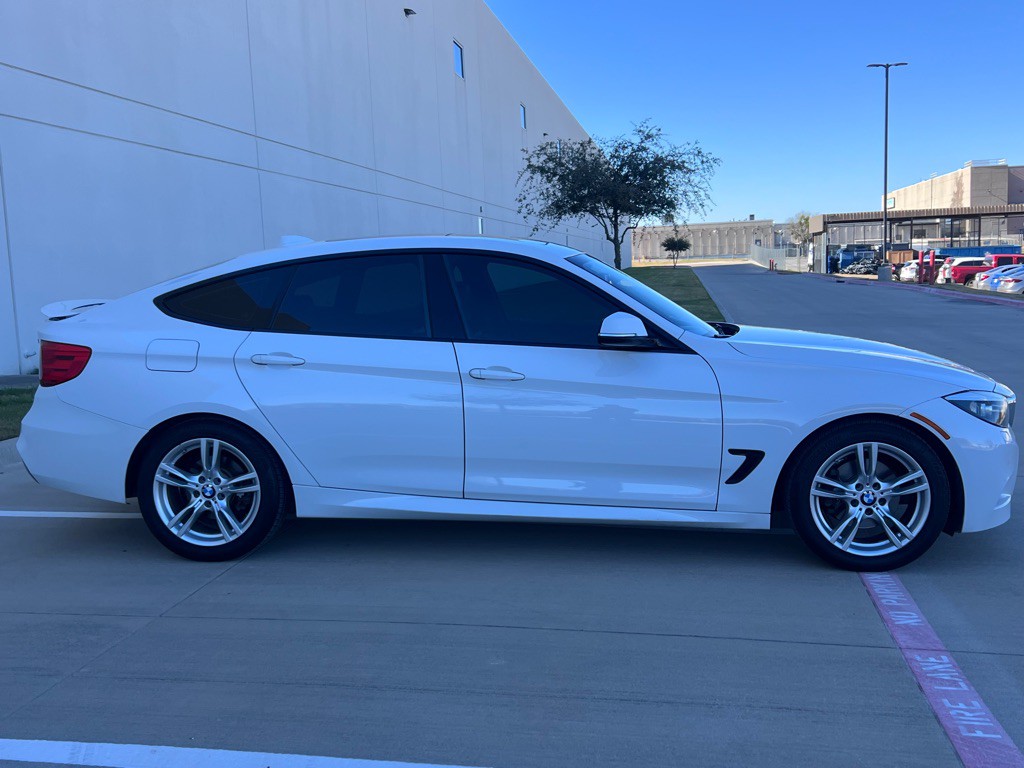 2016 BMW 3 Series Image 8