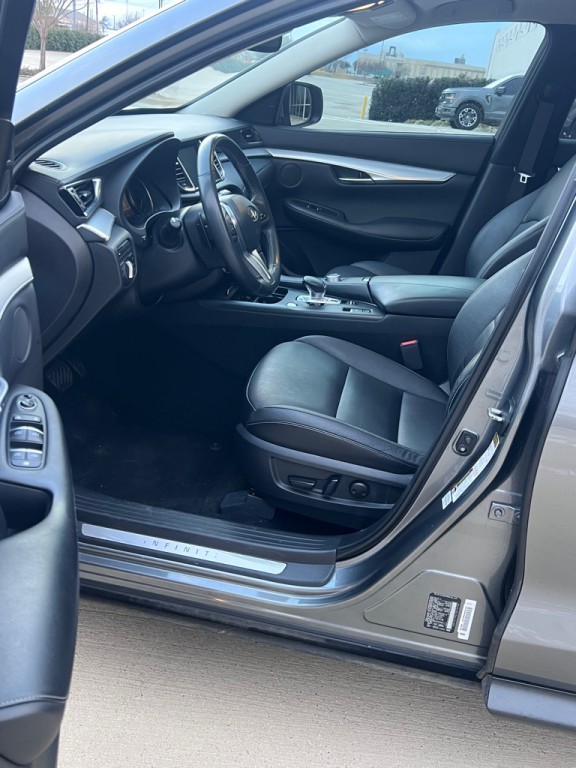 2019 INFINITI QX50 Image 9