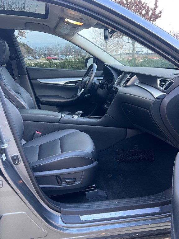 2019 INFINITI QX50 Image 12