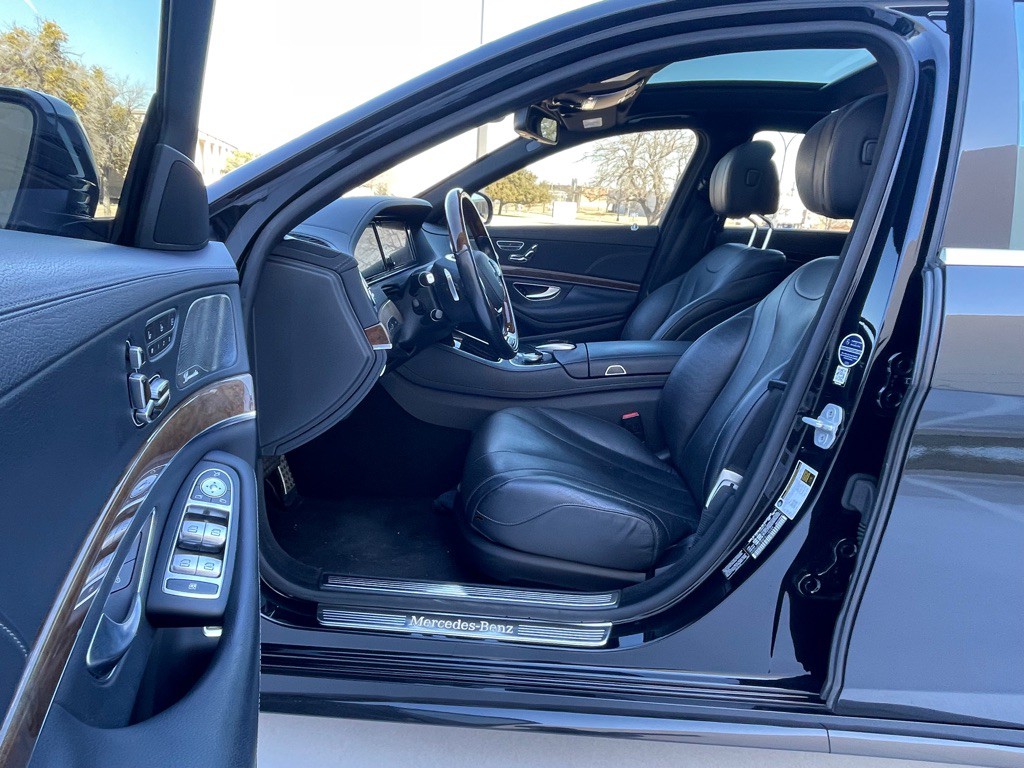 2015 Mercedes-Benz S-Class Image 9