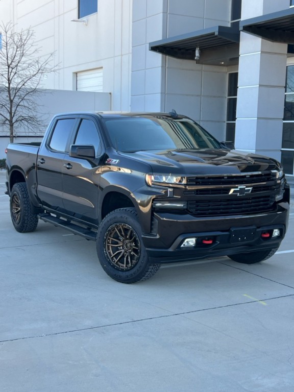 2019 Chevrolet Silverado 1500 Image 2