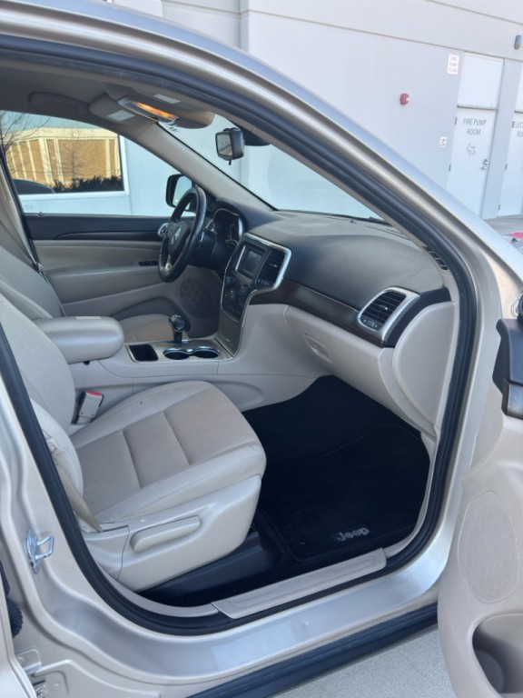 2014 Jeep Grand Cherokee Image 11