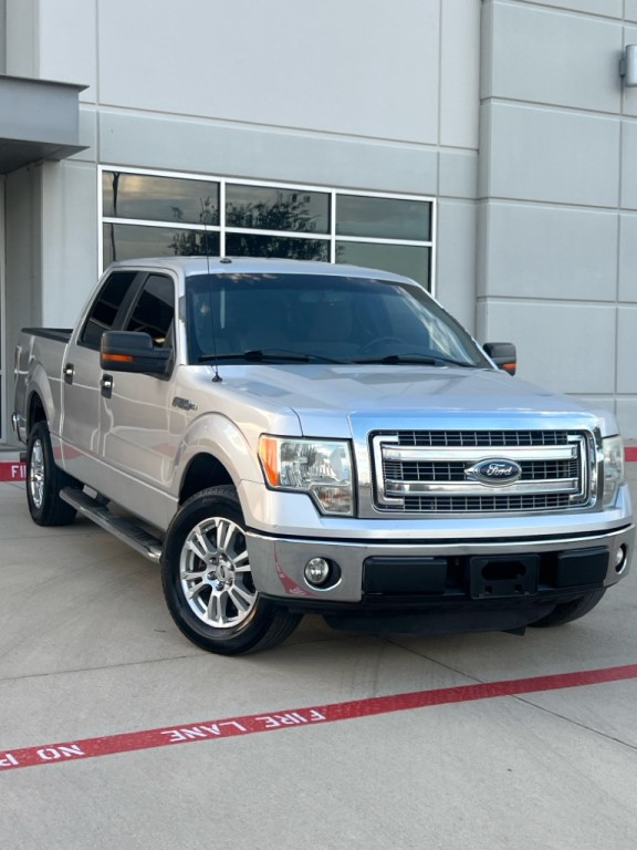 2013 Ford F-150 Image 1