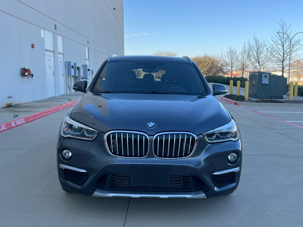2016 BMW X1 Image 2