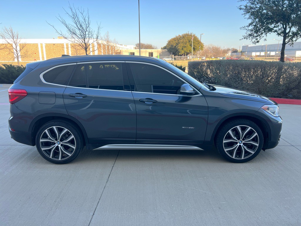 2016 BMW X1 Image 4