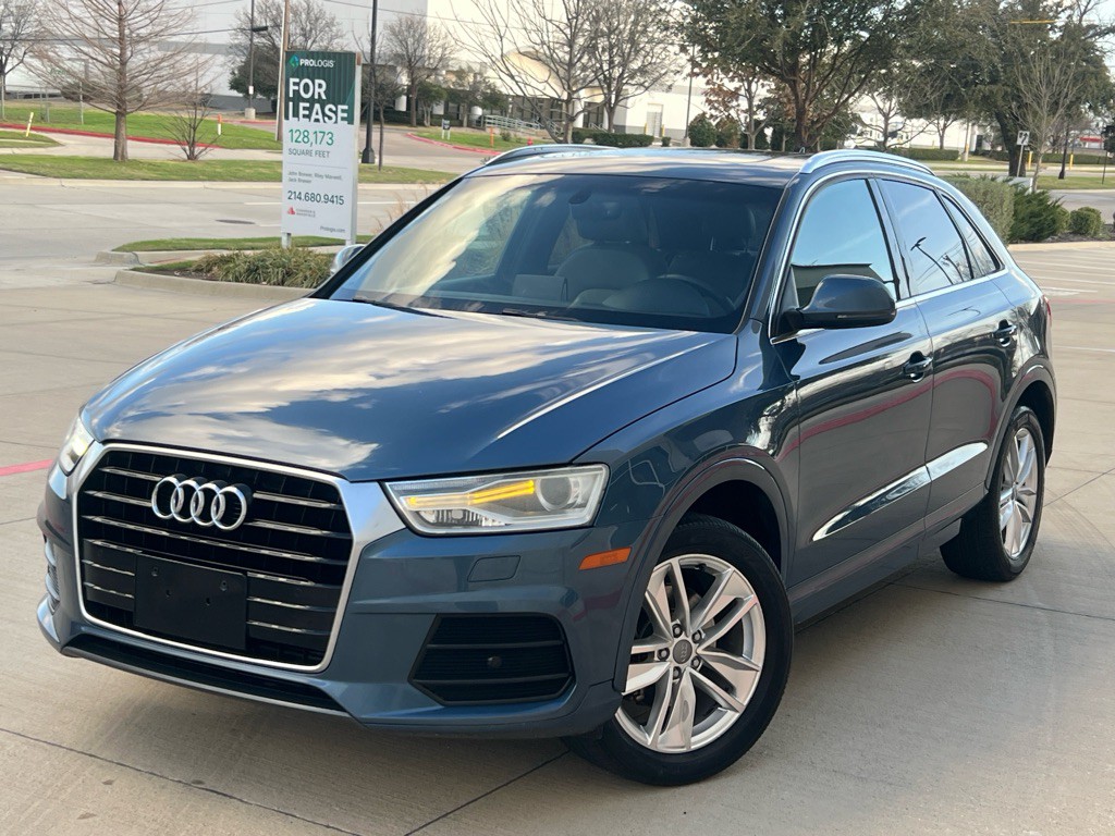 2016 Audi Q3 Image 1