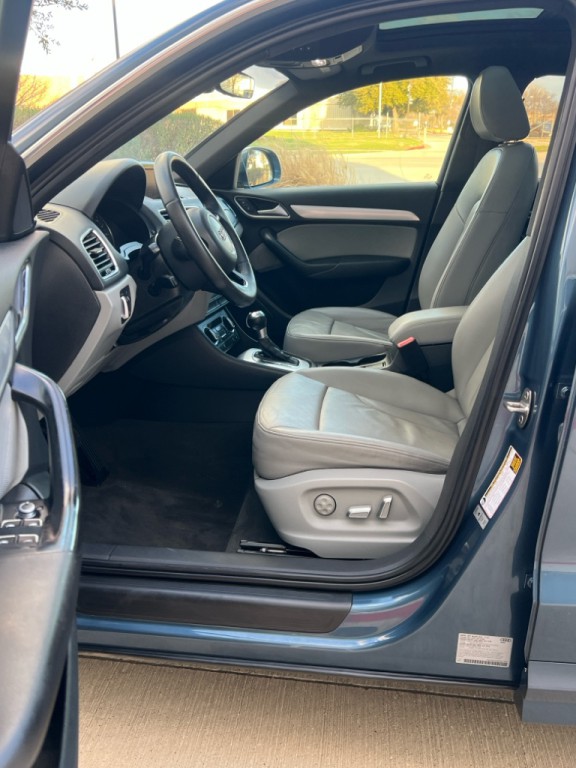 2016 Audi Q3 Image 24