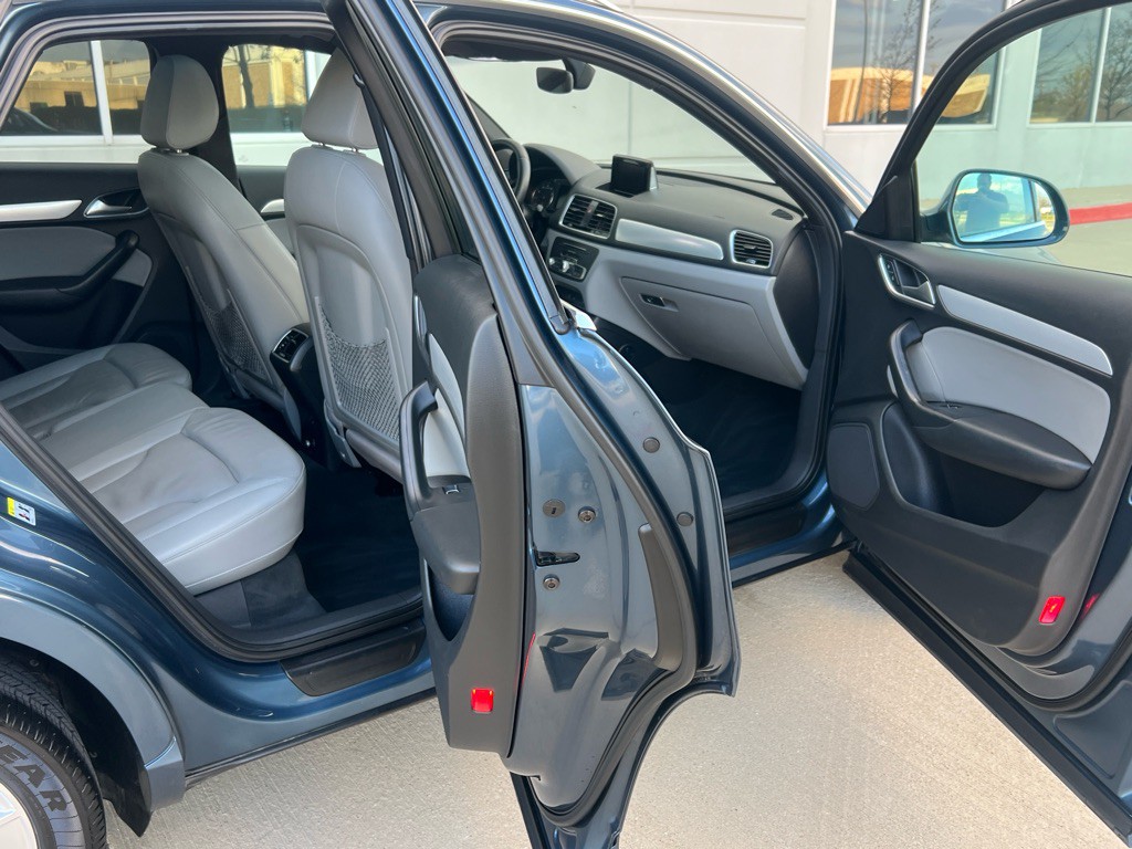 2016 Audi Q3 Image 29