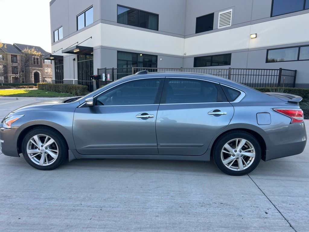 2015 Nissan Altima Image 7