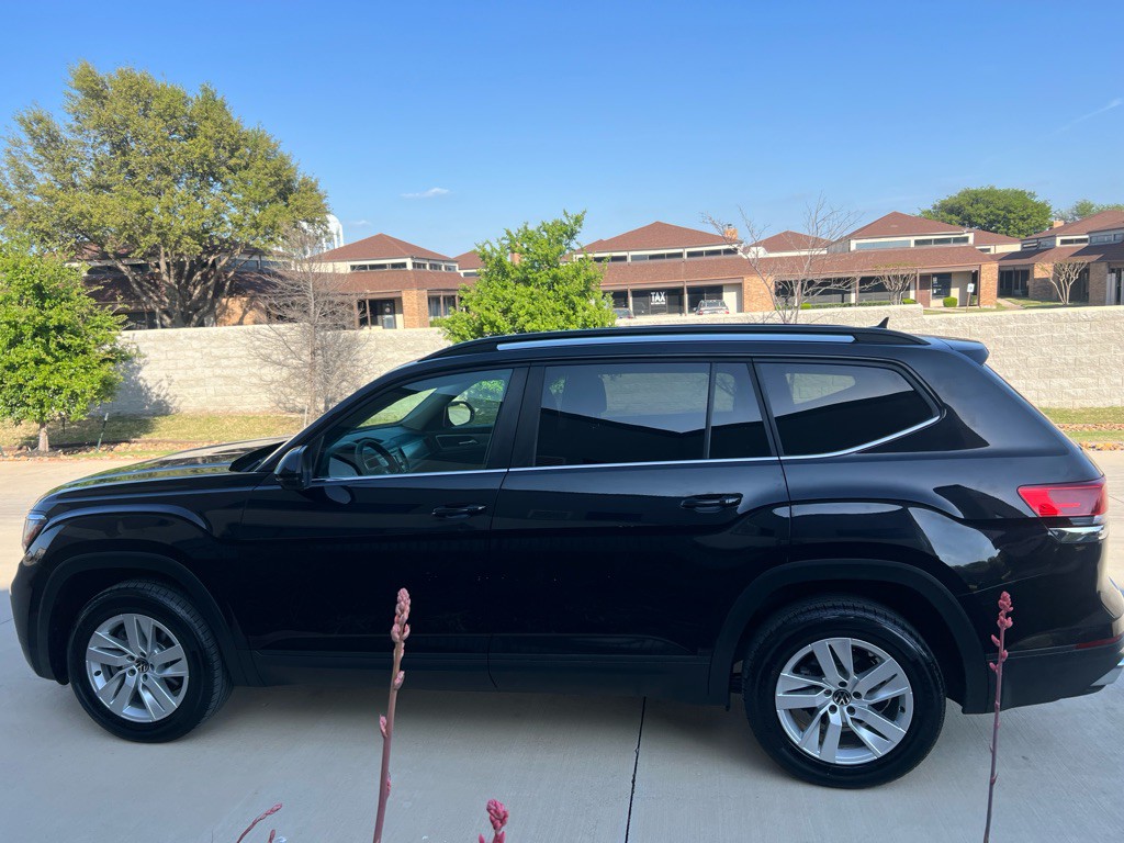 2021 Volkswagen Atlas Image 8